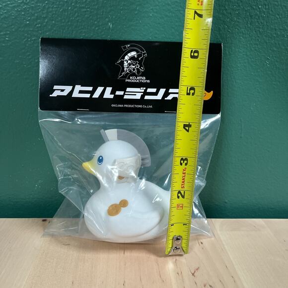 Kojima Productions Rubber Duck - Limited Edition Japanese White Version New - Picture 3 of 5